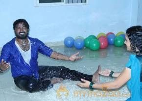 Priya Neemeede Aasaga Movie Stills photo 18