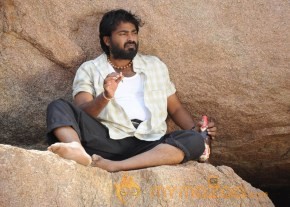 Priya Neemeede Aasaga Movie Stills photo 3