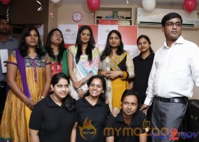 Priyamani Launch Lakme Salon   photo 18