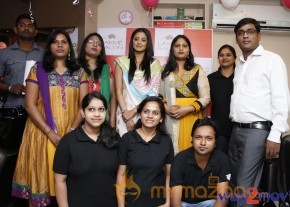 Priyamani Launch Lakme Salon   photo 15