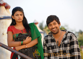 Priyatama Neevachata Kusalama Movie Latest Pics photo 3