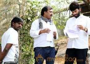 Raju Gari Gadi Movie Working Stills photo 12