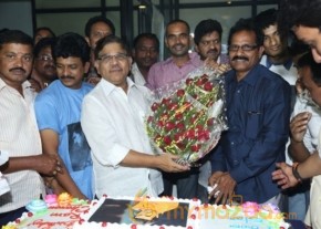 Ram Charan 2013 Birthday Celebrations Photos photo 15