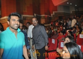 Ram Charan at Iddarammayilatho Audio Launch photo 16