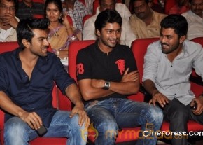 Ram Charan At Yamudiki Mogudu Audio Launch Pics photo 28