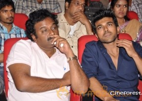 Ram Charan At Yamudiki Mogudu Audio Launch Pics photo 9