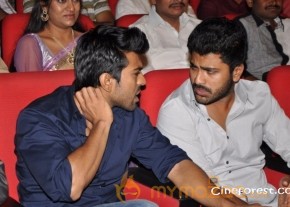Ram Charan At Yamudiki Mogudu Audio Launch Pics photo 26