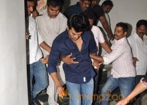 Ram Charan At Yamudiki Mogudu Audio Launch Pics photo 21