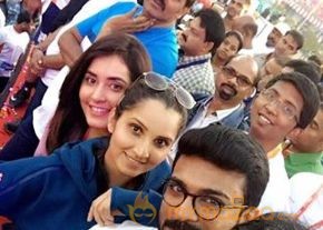 Ram Charan Flagged off Hyderabad 10K Run in Hyderabad photo 10