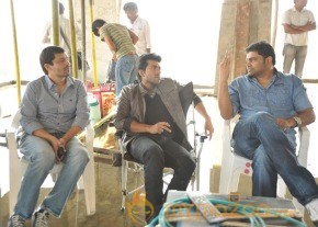 Ram Charan Yevadu Working Stills photo 9