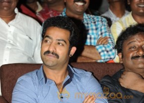 RAMAYYA VASTHAVAYYA MOVIE AUDIO LAUNCH PHOTOS photo 121