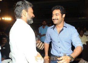 RAMAYYA VASTHAVAYYA MOVIE AUDIO LAUNCH PHOTOS photo 56
