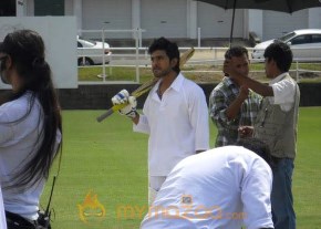 Ramcharan Teja with Fans photo 2