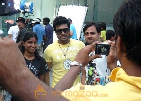 Ramcharan Teja with Fans photo 5