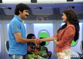 Ravi Teja-Sarocharu Movie Latest Stills photo 4