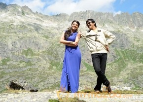 Ravi Teja-Sarocharu Movie Latest Stills photo 2