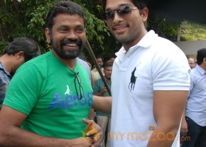 Sai Dharam Tej New Movie Launch Stills photo 140