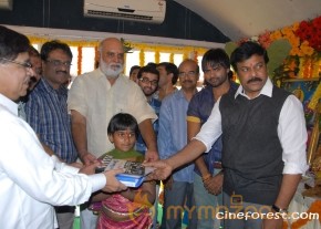 Sai Dharam Tej New Movie Launch Stills photo 114