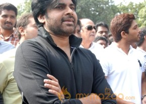 Sai Dharam Tej New Movie Launch Stills photo 138