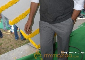 Sai Dharam Tej New Movie Launch Stills photo 35