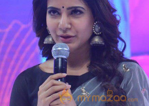 Samantha at Brahmotsavam Audio Launch Pictures photo 8