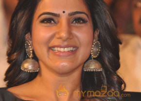 Samantha at Brahmotsavam Audio Launch Pictures photo 13