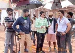 Sarrainodu Movie Working Stills photo 4