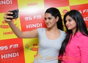 Selfie Raja Team at Radio Mirchi Stills photo 3