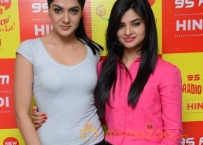 Selfie Raja Team at Radio Mirchi Stills photo 13