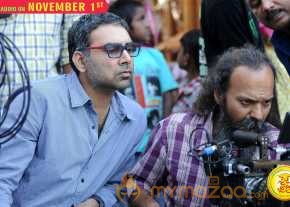 Size Zero Movie Working Stills photo 2