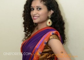 Soumya Sukumar Stills in Saree photo 37