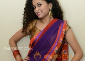 Soumya Sukumar Stills in Saree photo 41