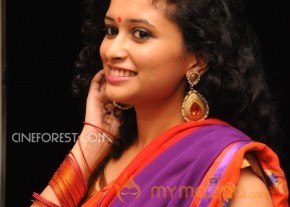 Soumya Sukumar Stills in Saree photo 2