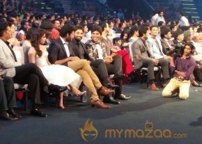 South India Celebrities at SIIMA 2016 Awards photo 23