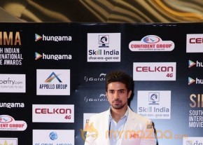 South India Celebrities at SIIMA 2016 Awards photo 49