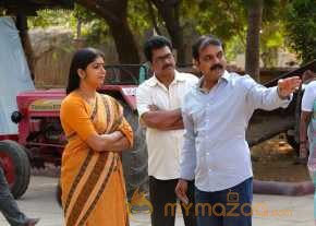 Srimanthudu On The Sets photo 7