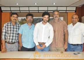 Sumanth Ashwin Birthday Press Meet Photos photo 30
