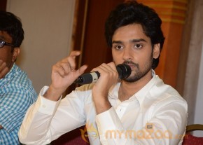 Sumanth Ashwin Birthday Press Meet Photos photo 13