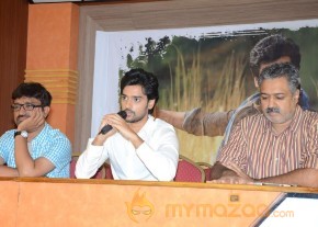 Sumanth Ashwin Birthday Press Meet Photos photo 17
