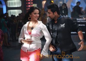 Surya in Singam Movie New Photos photo 20