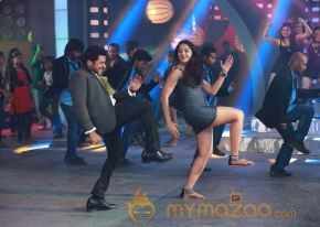 Surya in Singam Movie New Photos photo 4