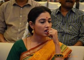 Tamanna Abhinetri First Look Stils Launch Pics photo 25