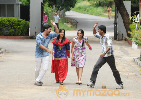 Telugu movie-Vasool Raja Movie Stills photo 51