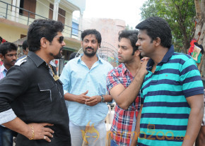Telugu movie-Vasool Raja Movie Stills photo 83