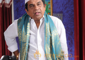 Telugu movie-Vasool Raja Movie Stills photo 75