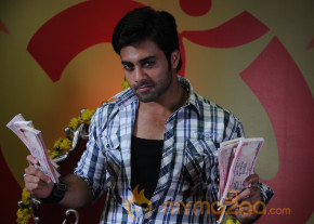 Telugu movie-Vasool Raja Movie Stills photo 64