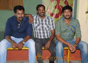 Telugu movie-Vasool Raja Movie Stills photo 12