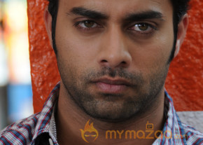 Telugu movie-Vasool Raja Movie Stills photo 29