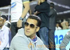 Telugu Warriors & Mumbai Heroes Teams At LB Stadium  photo 52