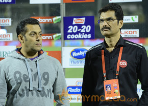 Telugu Warriors & Mumbai Heroes Teams At LB Stadium  photo 42